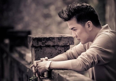 Sao Việt “bơi” trong “bão” tin đồn